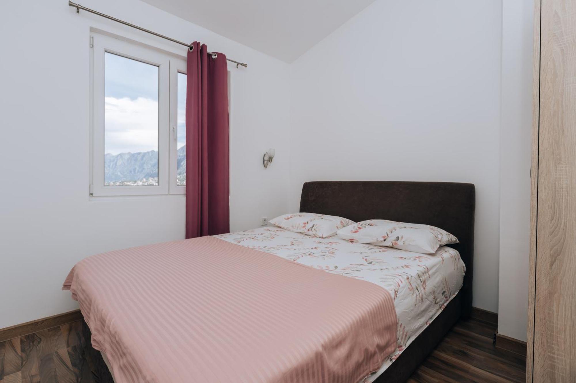 Paradise Bay Apartman Kotor