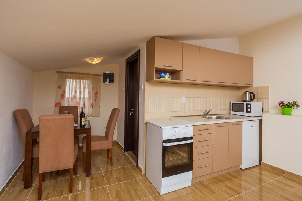 Апартаменты Paradise Bay *
