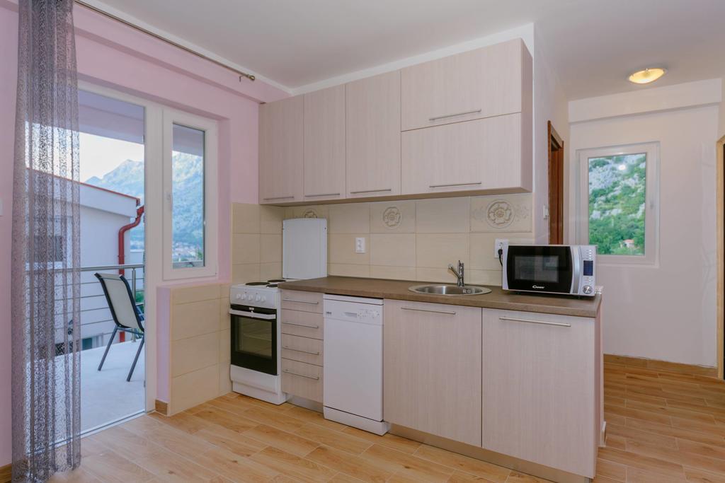 Paradise Bay Apartman Kotor