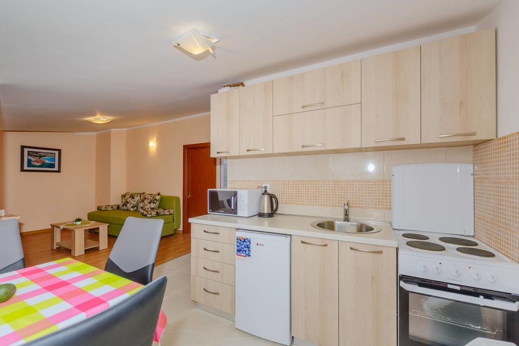 Paradise Bay Apartman Kotor